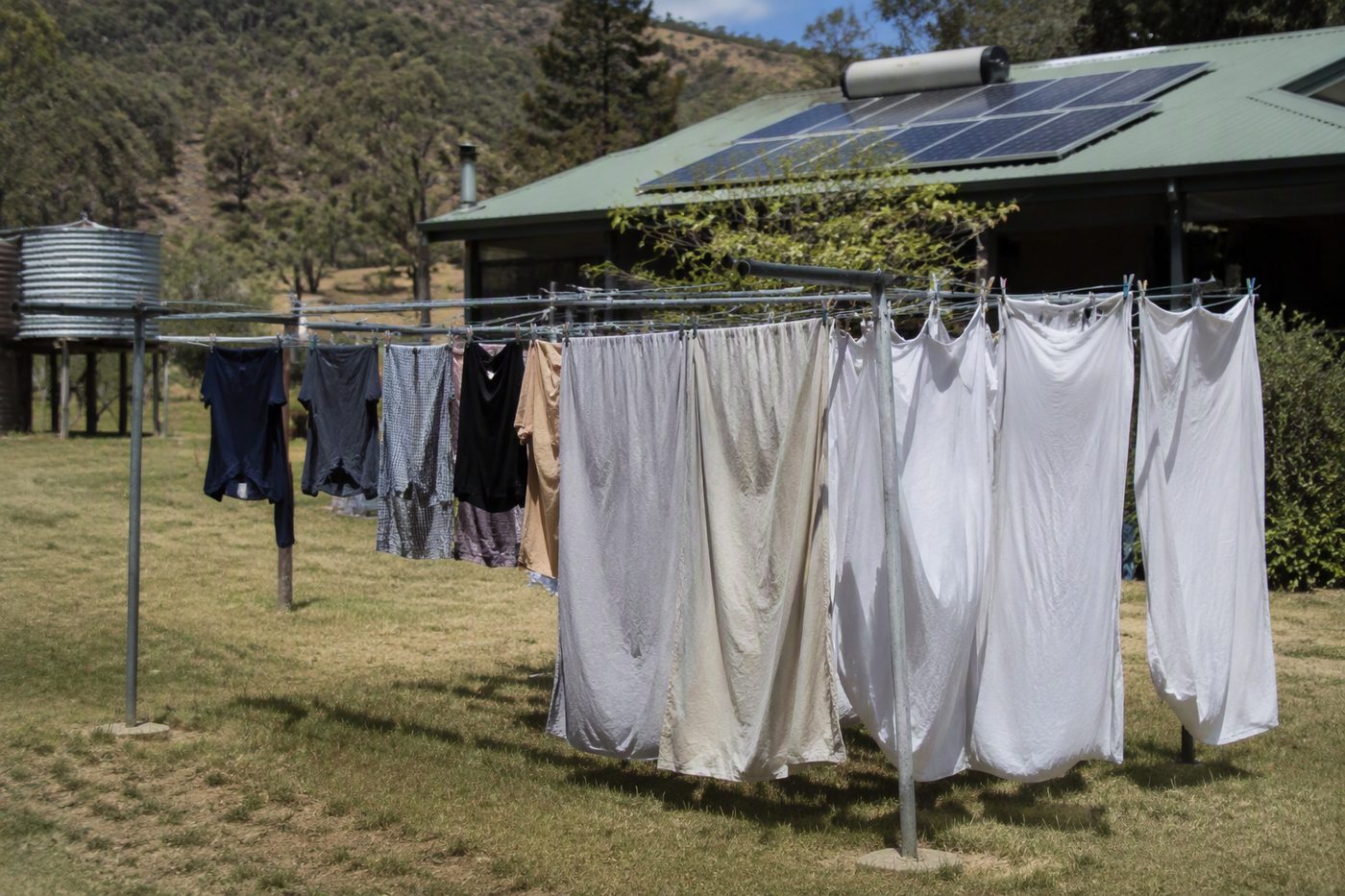 Generated illustration for solar-clothes-dryer